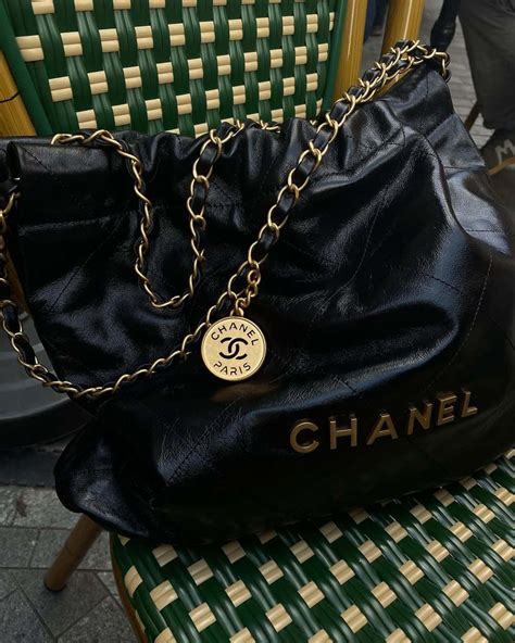 chanel 22 europe price